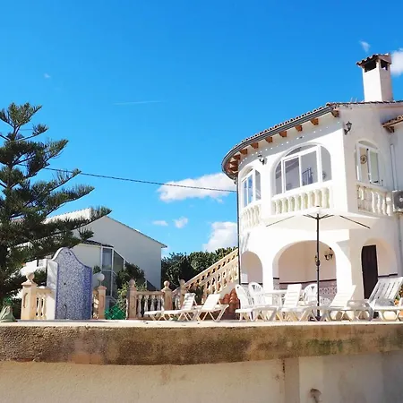 Cerca Playa Y Pueblo Con Piscina Grande *
